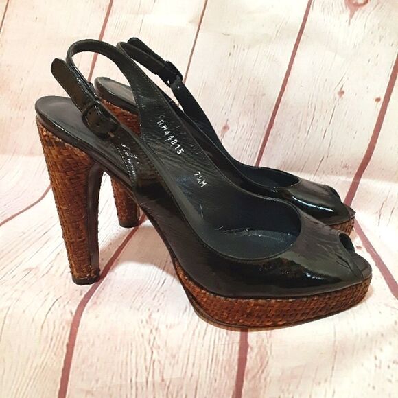 Stuart Weitzman Black Patent Leather Peeptoe Slingback Pumps sz.7.5M MSRP $395 - Picture 1 of 7